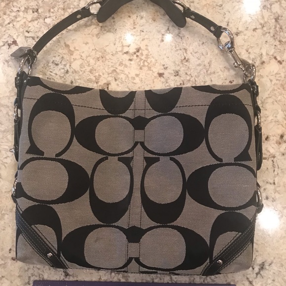 Authentic Coach purse - Picture 2 of 4